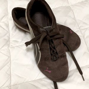 Women’s Puma Shoes